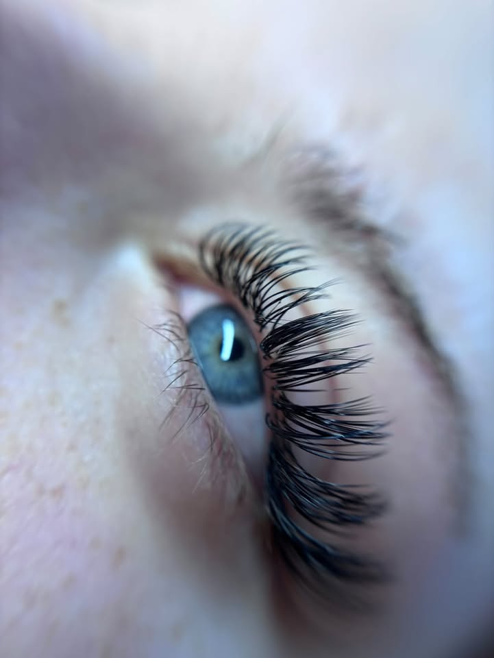 Stylizacja rzęs: Wet Look