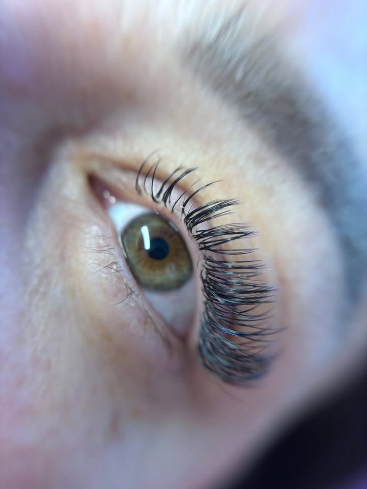 Stylizacja rzęs: Wet Look
